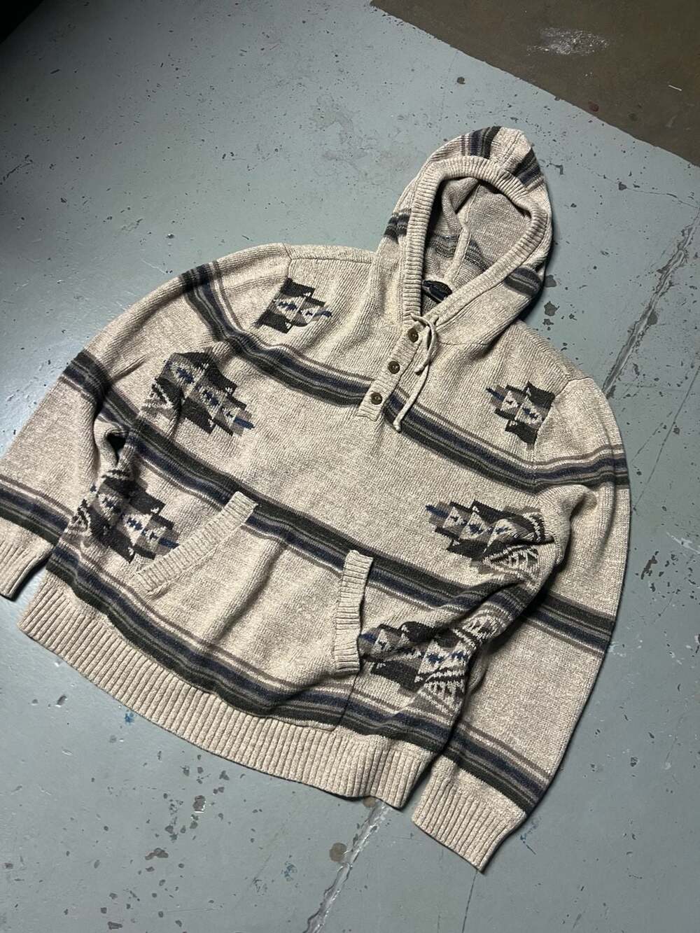 Pendleton Hooded Cardigan Size Medium Beige Aztec Pattern Knit Sweater